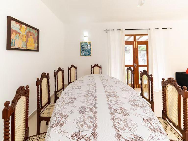 Araliya Villa Moragalla Екстериор снимка