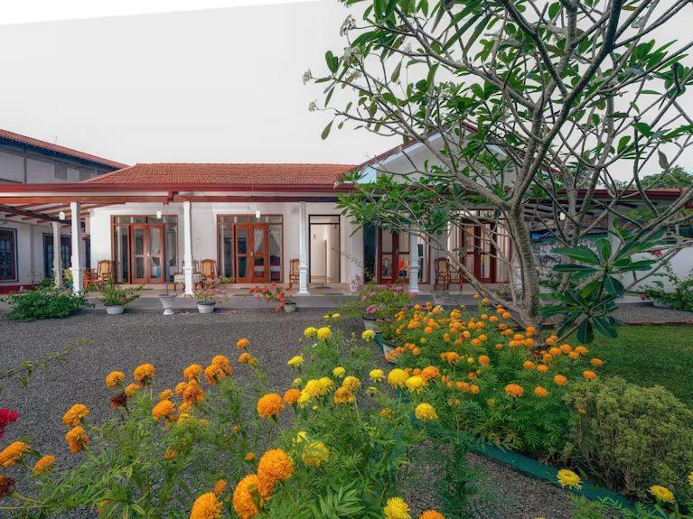Araliya Villa Moragalla Екстериор снимка
